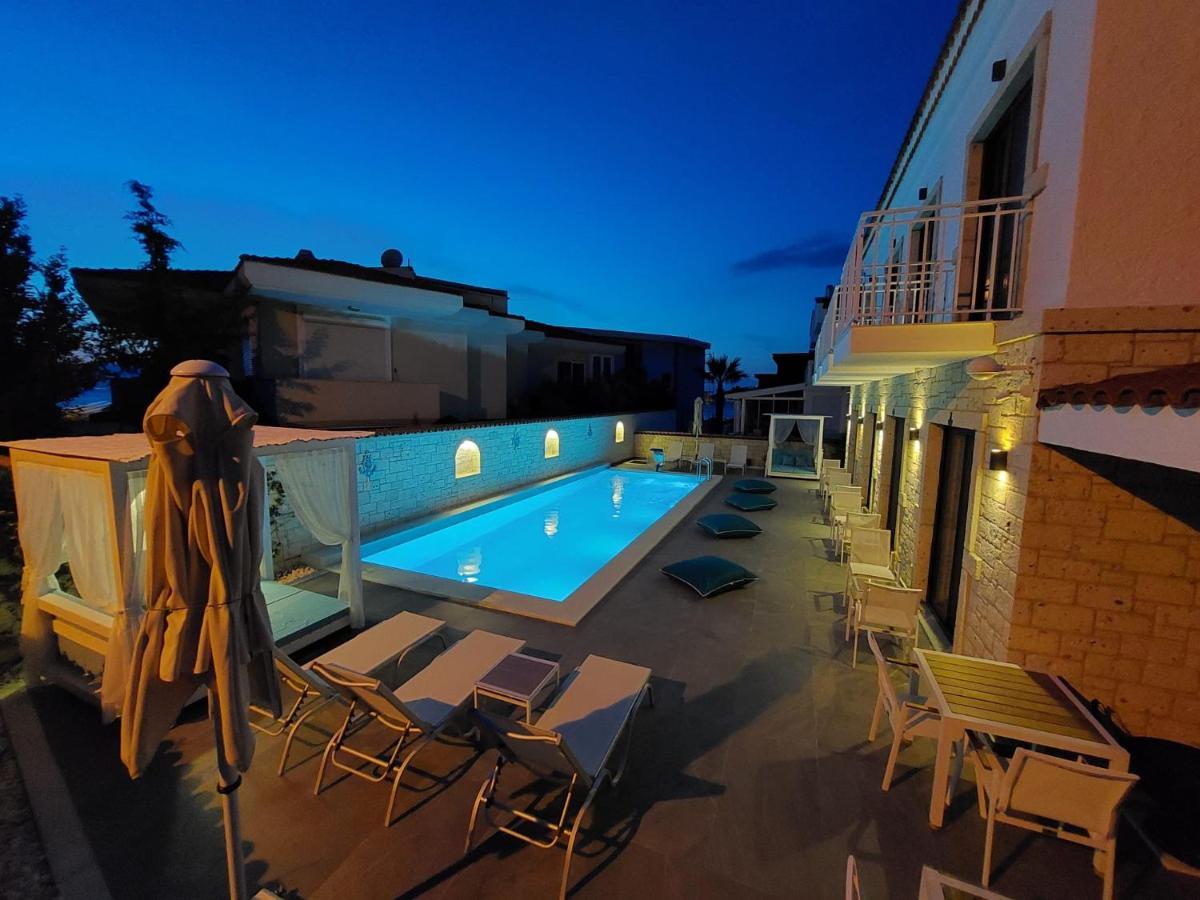 Bahar Butik Otel Çeşme エクステリア 写真